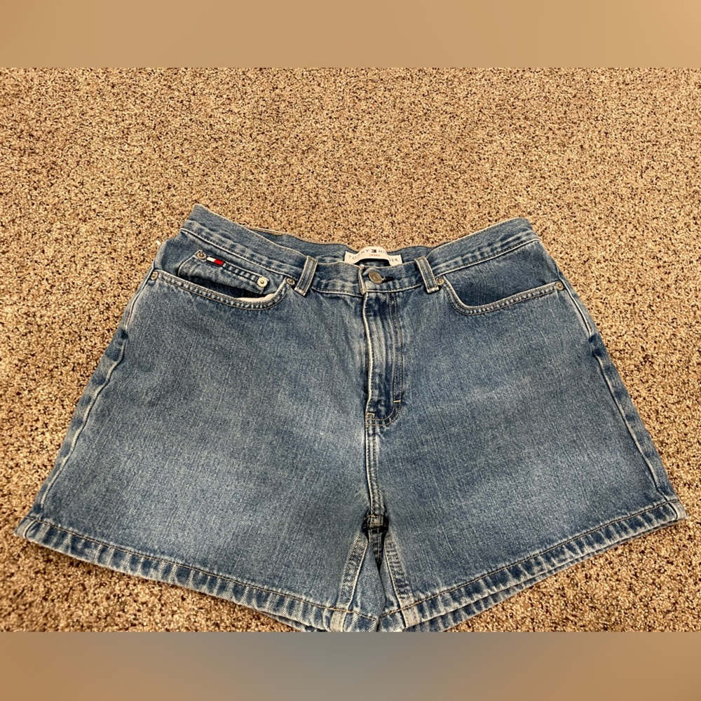 Vintage Tommy Hilfiger Jean shorts Jorts